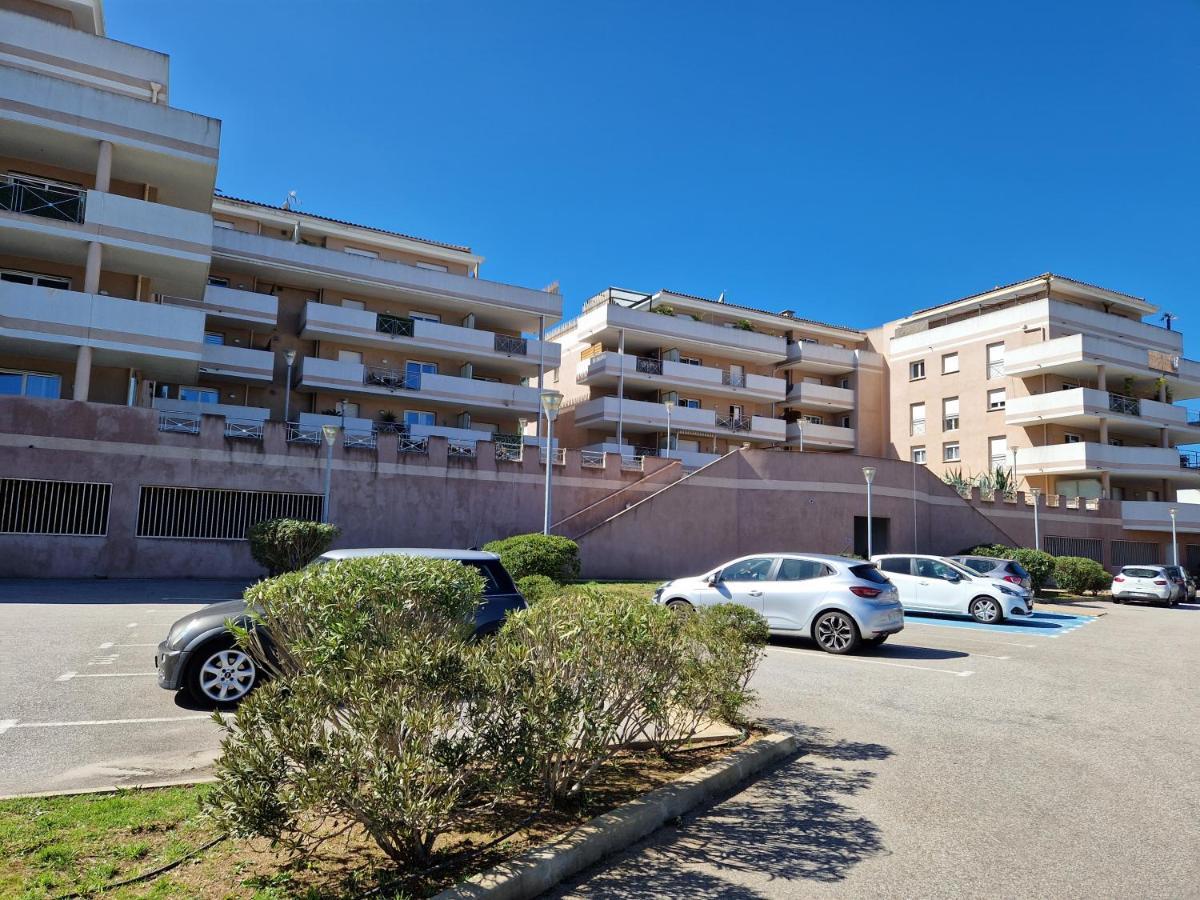 Studio Climatise Parking Gratuit Sarrola-Carcopino Dış mekan fotoğraf