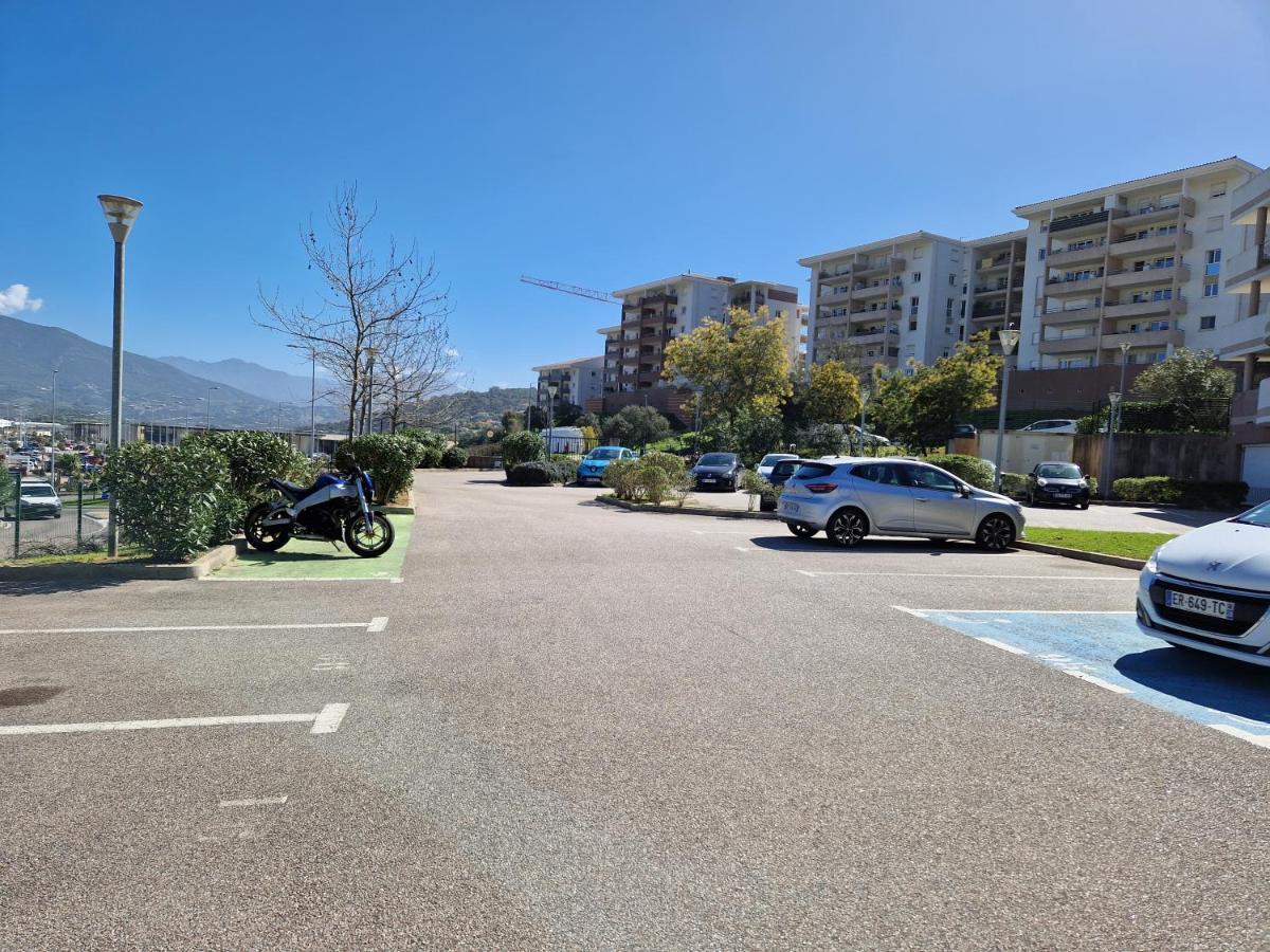 Studio Climatise Parking Gratuit Sarrola-Carcopino Dış mekan fotoğraf